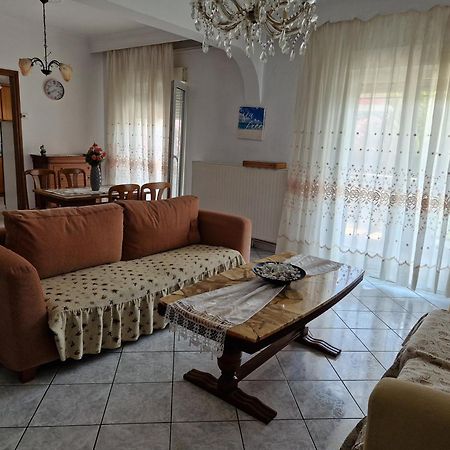Haus Sofi Hotel Пефкари Екстериор снимка