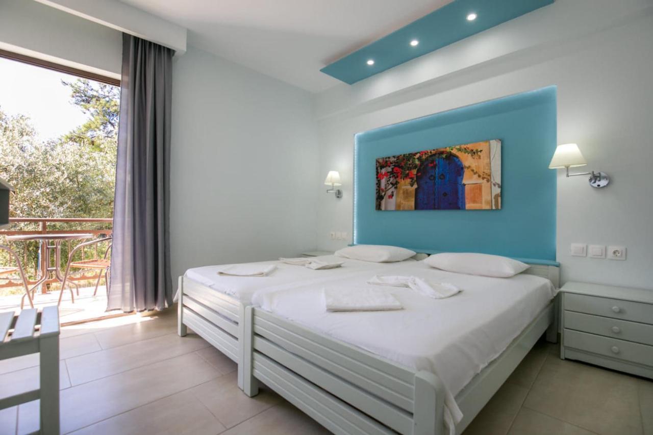 Haus Sofi Hotel Пефкари Екстериор снимка