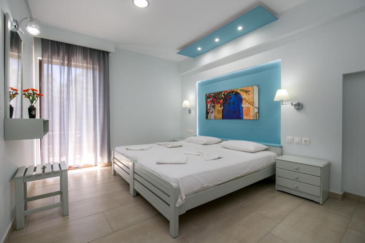 Haus Sofi Hotel Пефкари Екстериор снимка