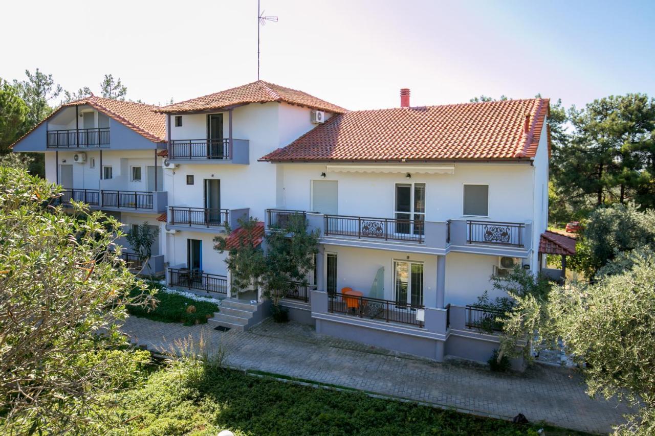 Haus Sofi Hotel Пефкари Екстериор снимка