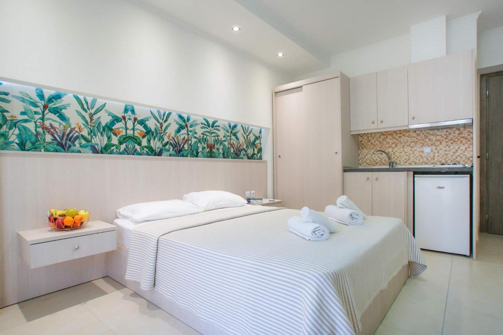 Haus Sofi Hotel Пефкари Екстериор снимка