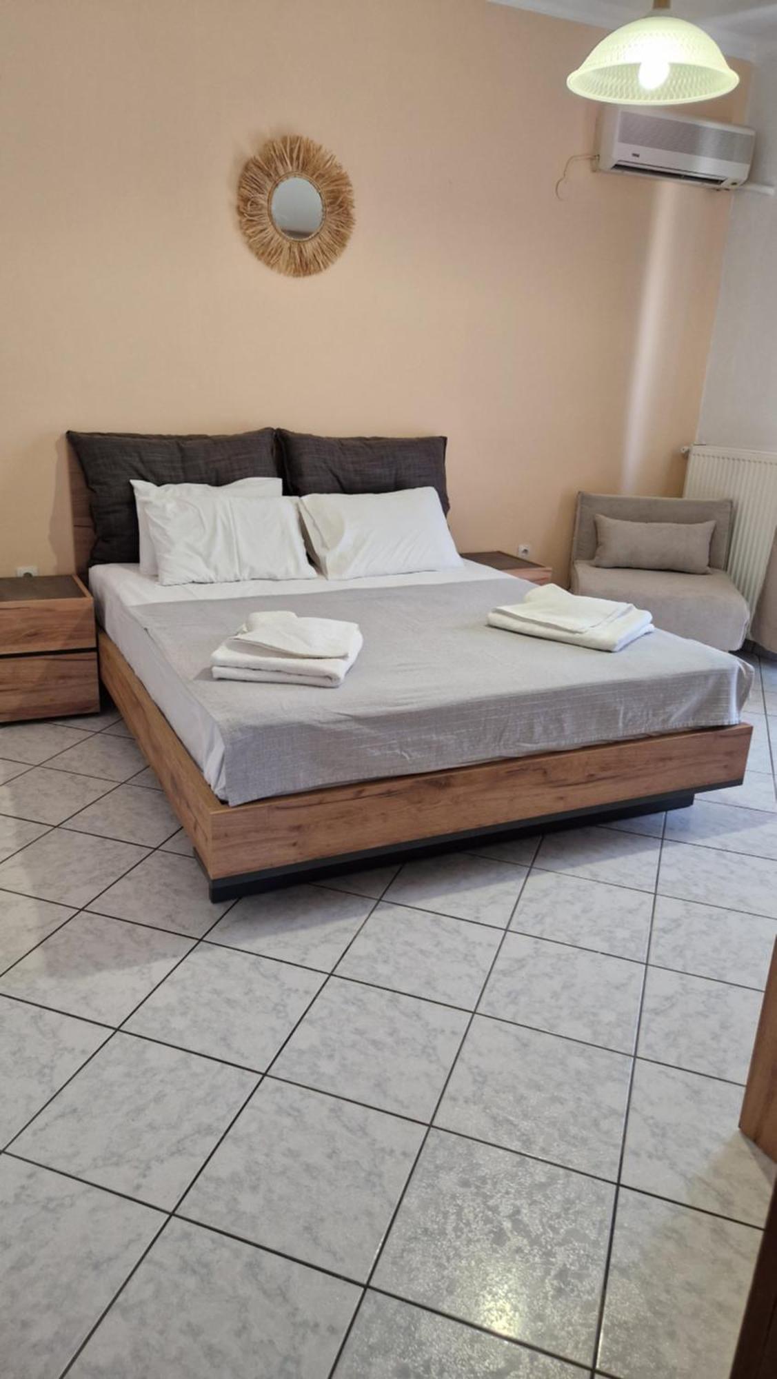Haus Sofi Hotel Пефкари Екстериор снимка